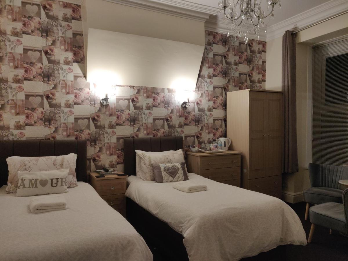 The Rosedene Hotel Llandudno Ngoại thất bức ảnh