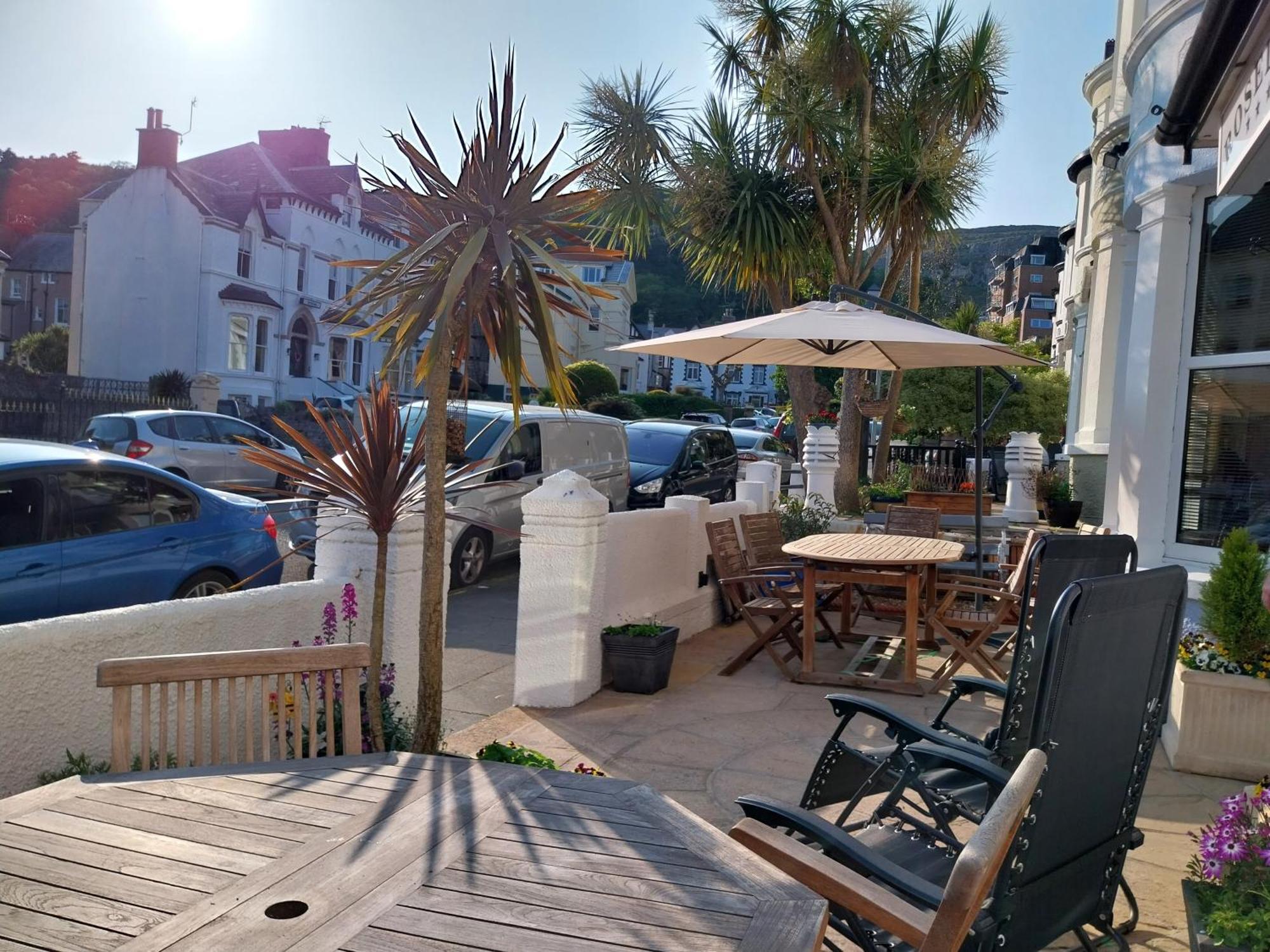 The Rosedene Hotel Llandudno Ngoại thất bức ảnh