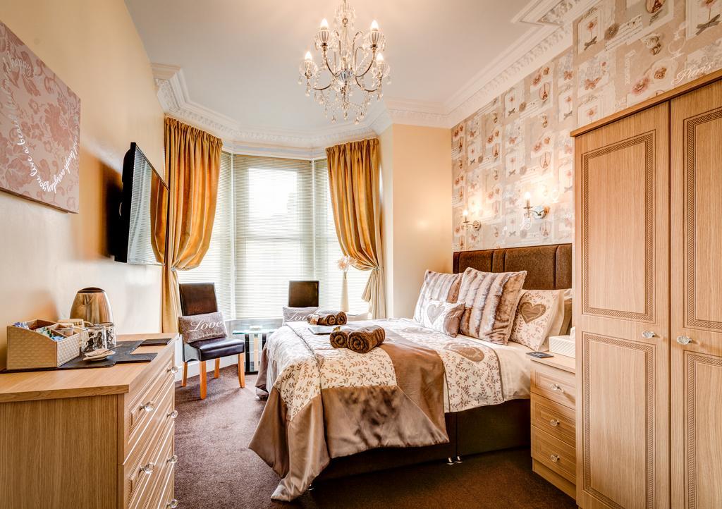 The Rosedene Hotel Llandudno Ngoại thất bức ảnh